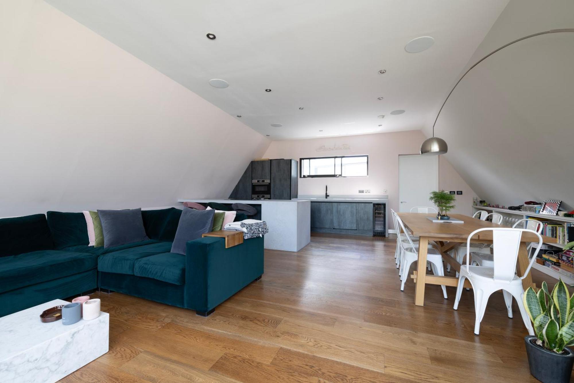 Penthouse Of Old Piano Factory In Kentish Town - Séjour chez l'habitant *